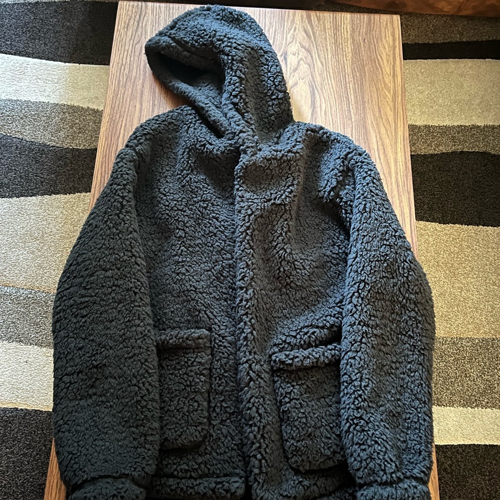New Hollister Black Sherpa Jacket